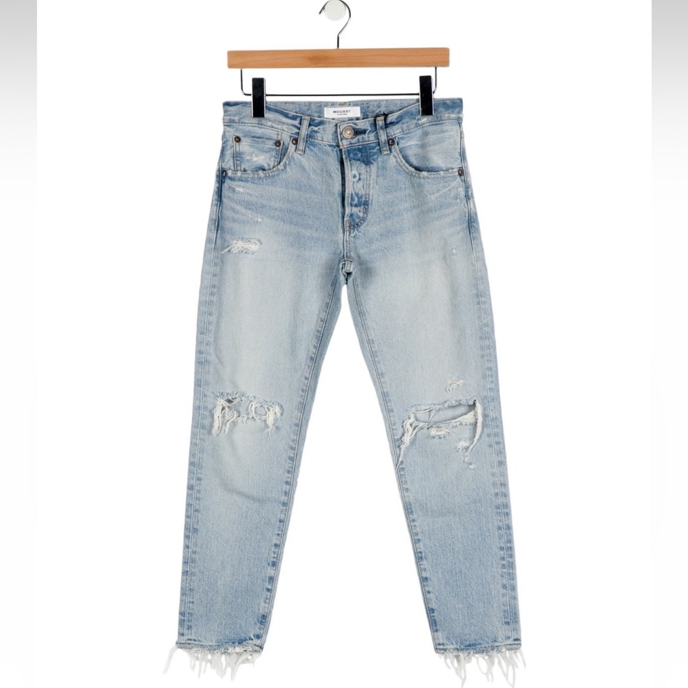 Moussy Vintage MV Yardley Tapered Jeans In Light Blue Wash Size 26